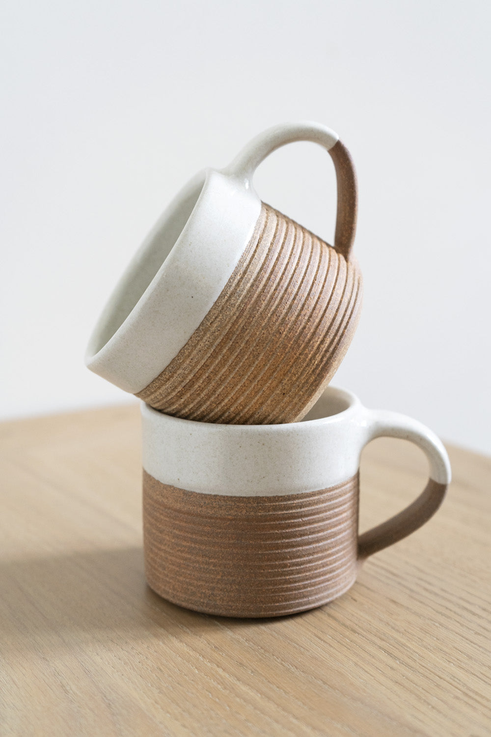 Mali Ribbed White & Terracotta Mug