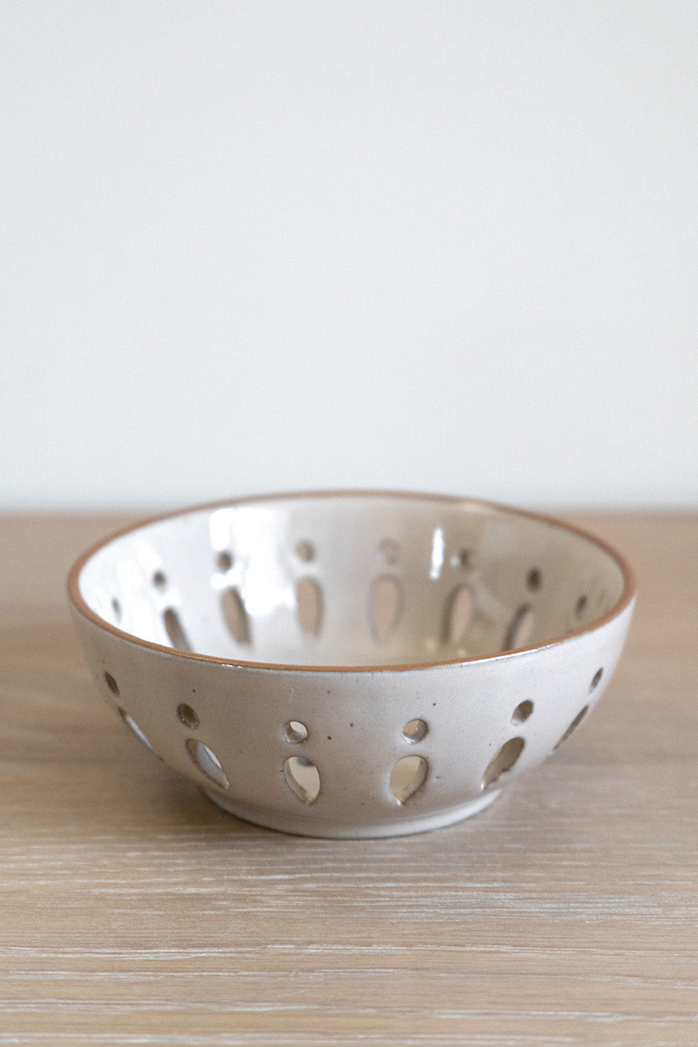 Natural Stoneware Strainer