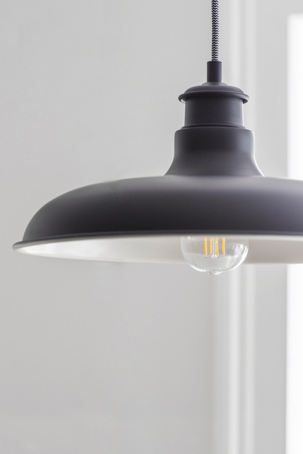 Toulon Carbon Pendant Light